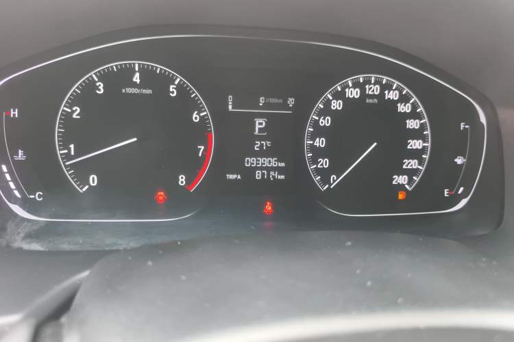 Used Honda Accord 2018 260TURBO Elite Edition China V Odometer Close Up