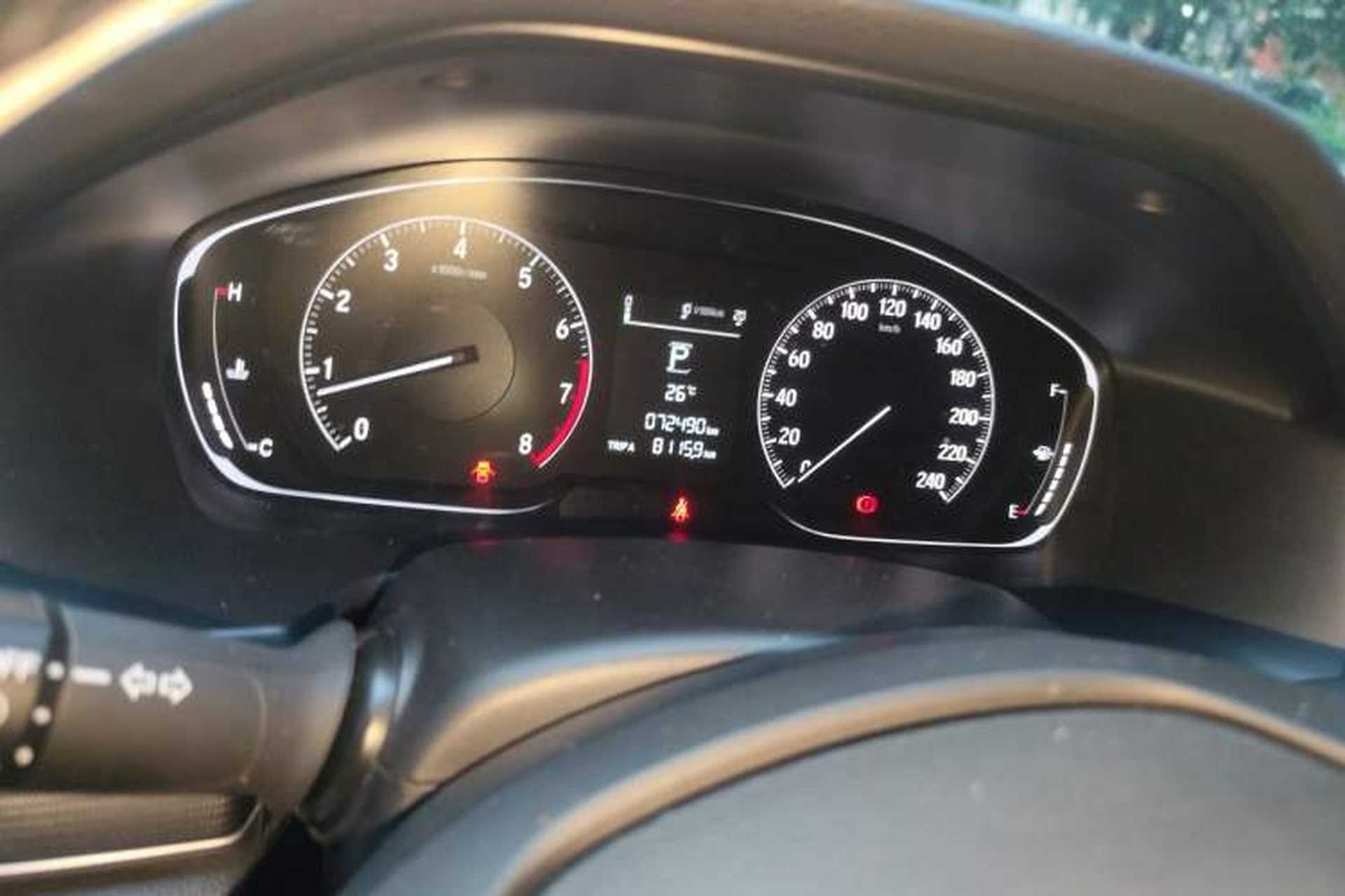 Used Honda Accord 2018 260TURBO Elite Edition China VI Odometer Close Up
