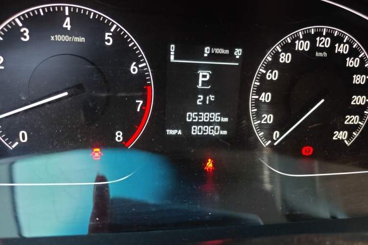 Used Honda Accord 2018 260TURBO Elite Edition China VI Odometer Close Up