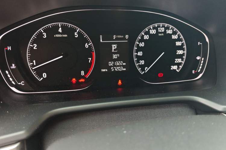 Used Honda Accord 2018 260TURBO Elite Edition China VI Odometer Close Up