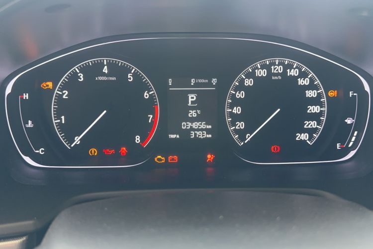 Used Honda Accord 2018 260TURBO Elite Edition China VI Odometer Close Up