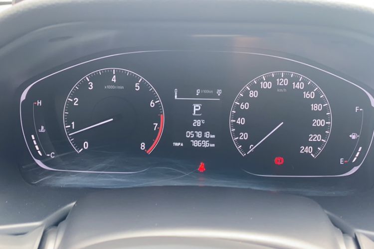 Used Honda Accord 2018 260TURBO Elite Edition China VI Odometer Close Up
