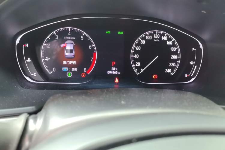 Used Honda Accord 2018 260TURBO Luxury Edition China VI Odometer Close Up