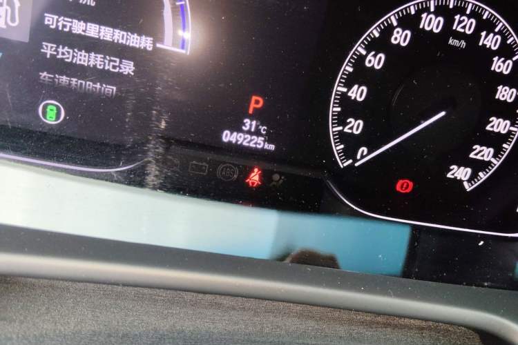 Used Honda Accord 2018 Rui Hybrid 2.0L Rui Ling Edition China VI Odometer Close Up