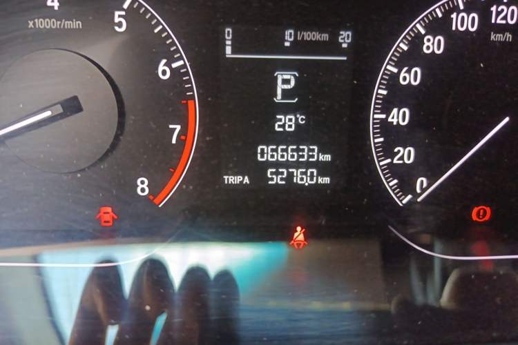 Used Honda Accord 2018 260TURBO Elite Edition China VI Odometer Close Up