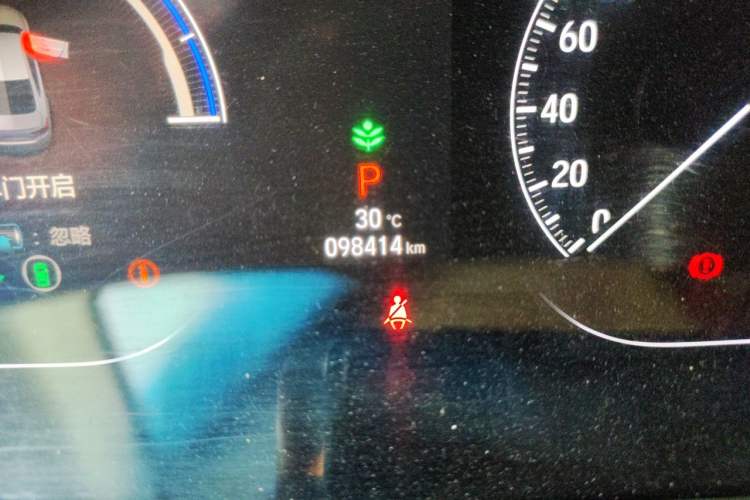 Used Honda Accord 2018 Rui Hybrid 2.0L Rui Ling Edition China VI Odometer Close Up