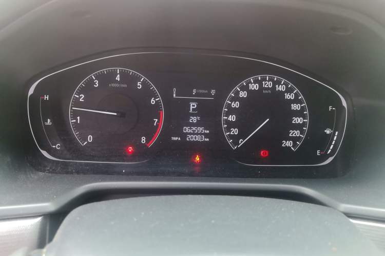Used Honda Accord 2018 260TURBO Elite Edition China VI Odometer Close Up