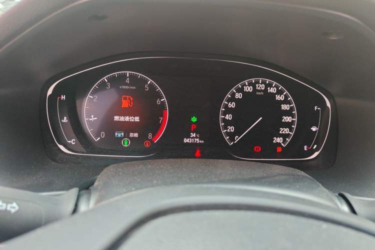 Used Honda Accord 2018 260TURBO Luxury Edition China VI Odometer Close Up