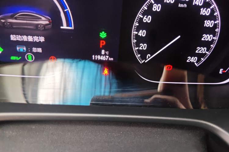 Used Honda Accord 2018 Rui Hybrid 2.0L Rui Ling Edition China VI Odometer Close Up