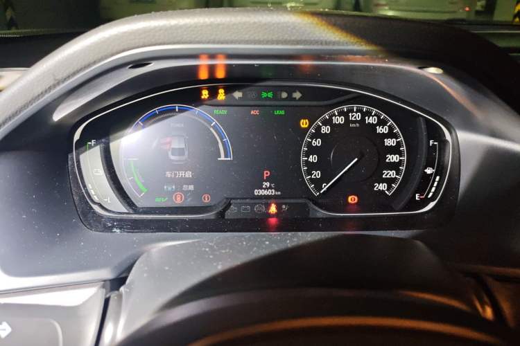 Used Honda Accord 2018 Rui·Hybrid 2.0L Rui Ku Edition China VI Odometer Close Up