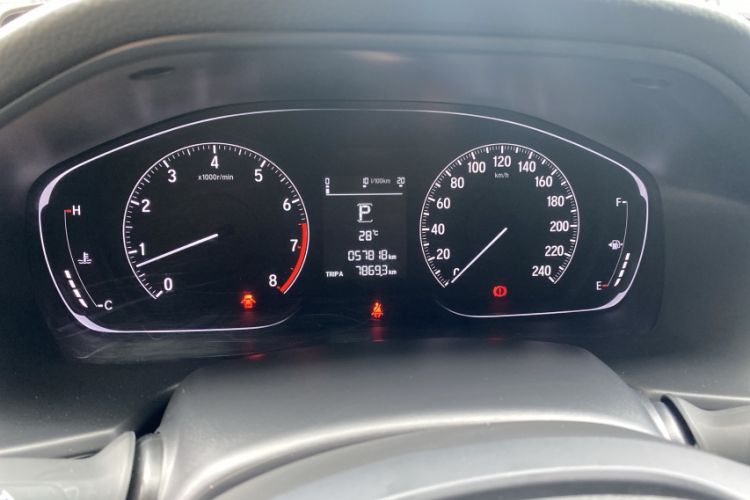 Used Honda Accord 2018 260TURBO Elite Edition China VI Odometer Close Up
