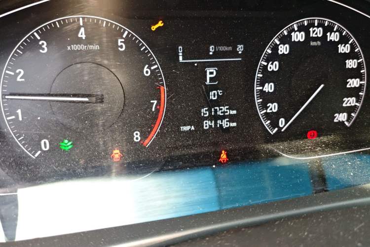 Used Honda Accord 2018 260TURBO Elite Edition China V Odometer Close Up