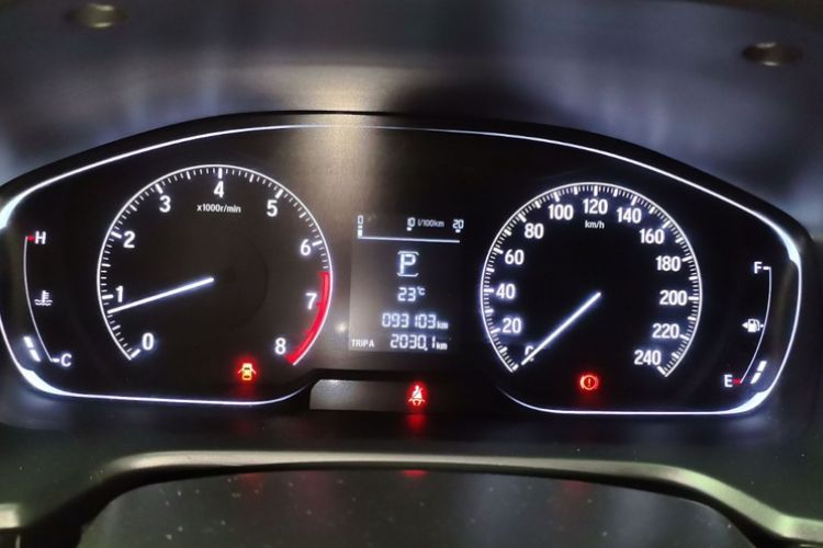 Used Honda Accord 2018 260TURBO Elite Edition China VI Odometer Close Up
