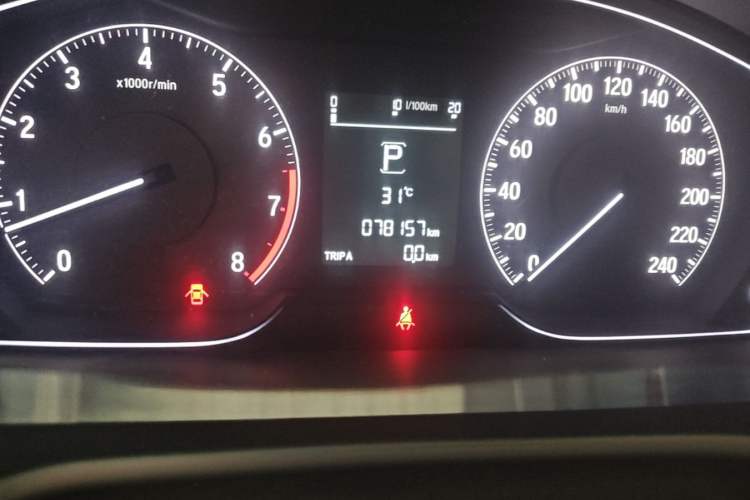 Used Honda Accord 2018 260TURBO Elite Edition China V Odometer Close Up