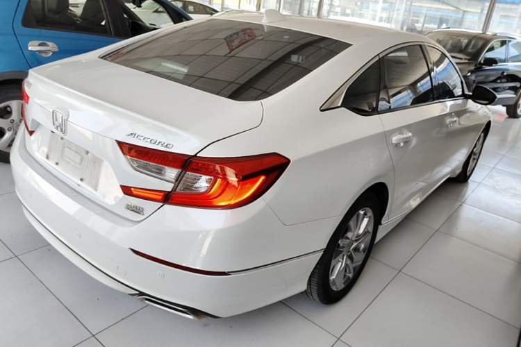 Used Honda Accord 2018 260TURBO Elite Edition China VI Rear Right 45 Deg