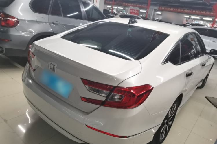 Used Honda Accord 2018 260TURBO Elite Edition China VI Rear Right 45 Deg
