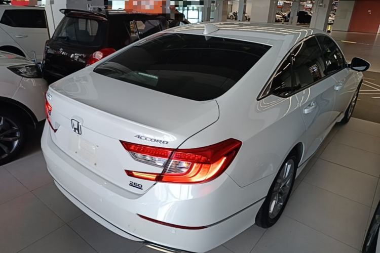 Used Honda Accord 2018 260TURBO Elite Edition China VI Rear Right 45 Deg