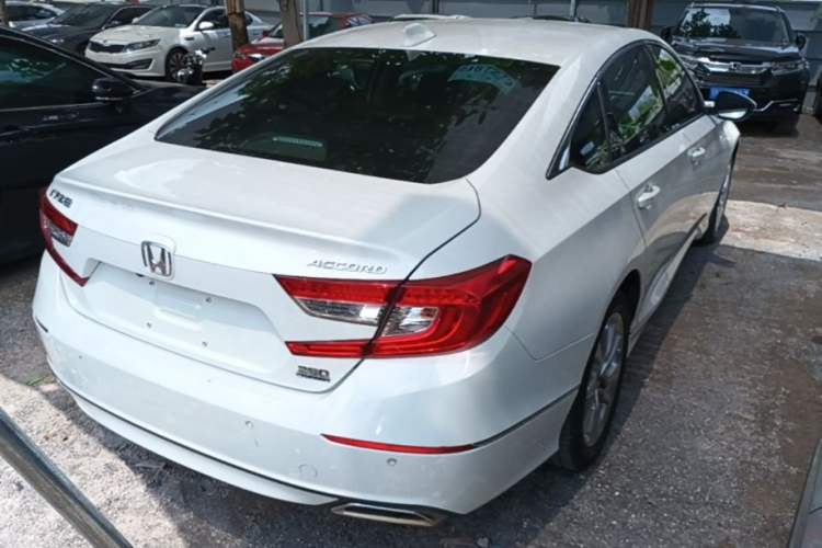 Used Honda Accord 2018 260TURBO Luxury Edition China VI Rear Right 45 Deg