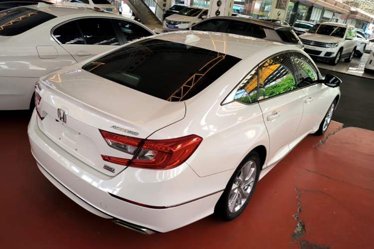 Used Honda Accord 2018 260TURBO Elite Edition China VI Rear Right 45 Deg