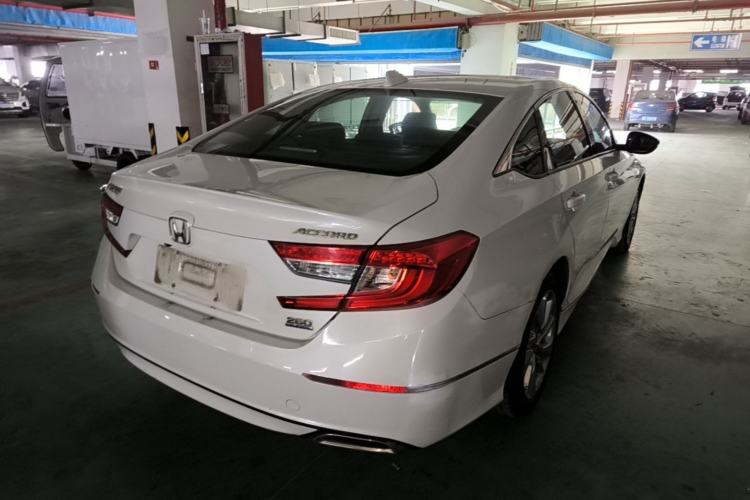 Used Honda Accord 2018 260TURBO Elite Edition China VI Rear Right 45 Deg