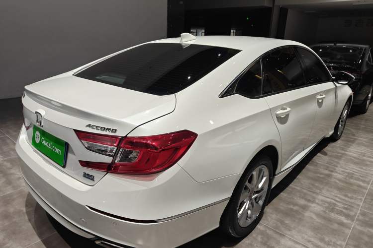 Used Honda Accord 2018 260TURBO Elite Edition China VI Rear Right 45 Deg