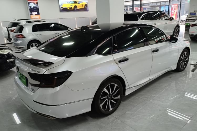 Used Honda Accord 2018 260TURBO Luxury Edition China VI Rear Right 45 Deg
