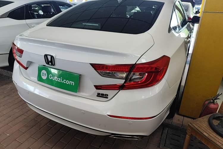 Used Honda Accord 2018 260TURBO Elite Edition China VI Rear Right 45 Deg