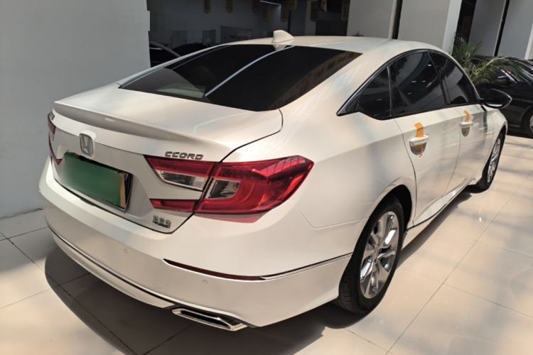 Used Honda Accord 2018 260TURBO Elite Edition China VI Rear Right 45 Deg