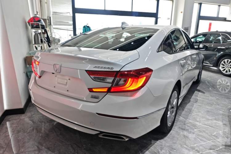 Used Honda Accord 2018 260TURBO Elite Edition China VI Rear Right 45 Deg