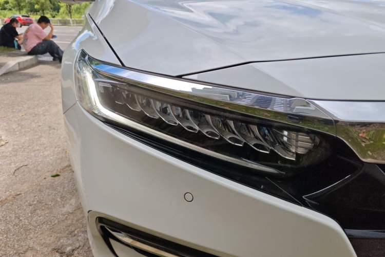 Used Honda Accord 2018 Rui·Hybrid 2.0L Rui Zhi Edition China VI Right Front Headlight