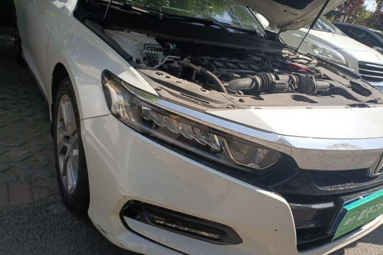 Used Honda Accord 2018 260TURBO Elite Edition China V Right Front Headlight