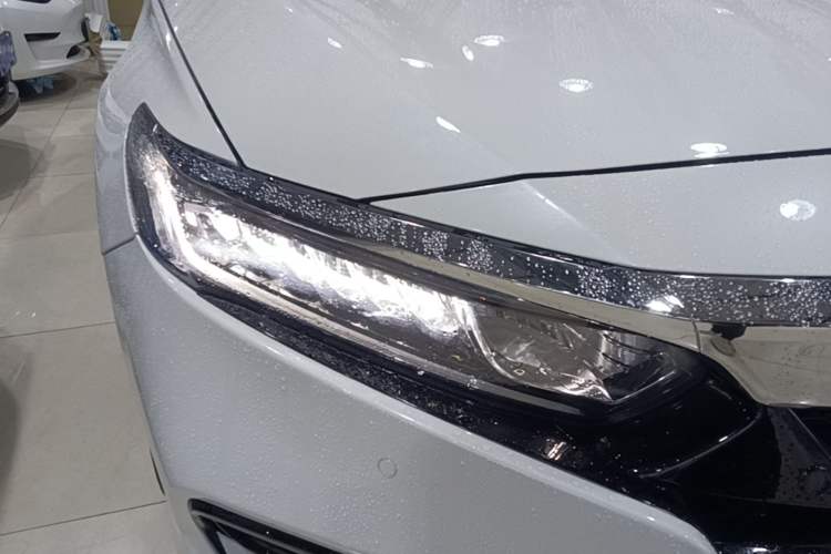 Used Honda Accord 2018 260TURBO Luxury Edition China V Emission Standard Right Front Headlight