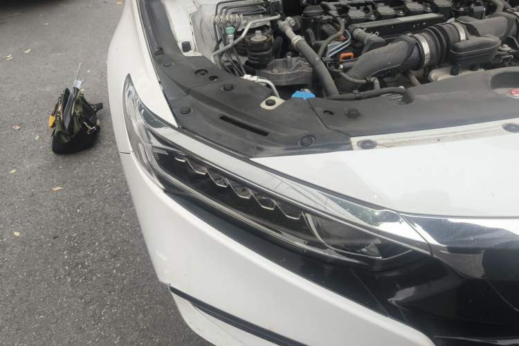 Used Honda Accord 2018 260TURBO Elite Edition China V Right Front Headlight