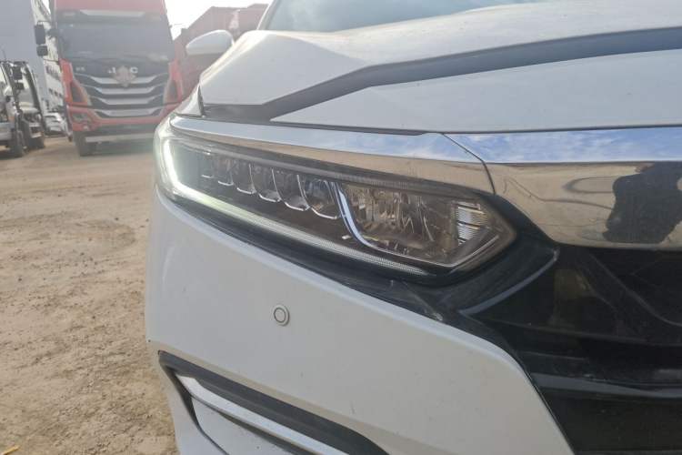 Used Honda Accord 2018 Rui·Hybrid 2.0L Rui Ku Edition China VI Right Front Headlight