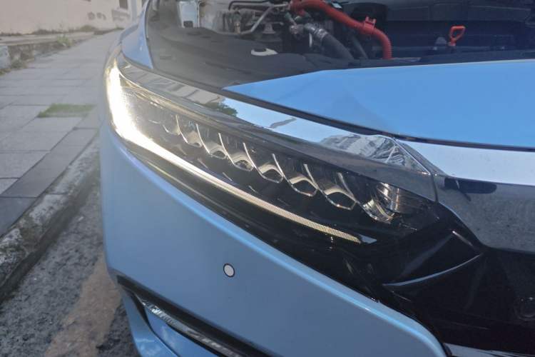 Used Honda Accord 2018 Rui·Hybrid 2.0L Rui Zhi Edition China VI Right Front Headlight