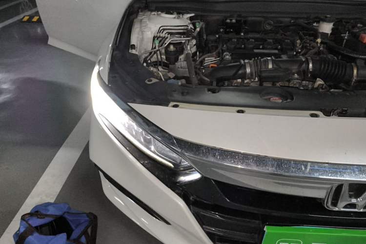 Used Honda Accord 2018 260TURBO Elite Edition China V Right Front Headlight