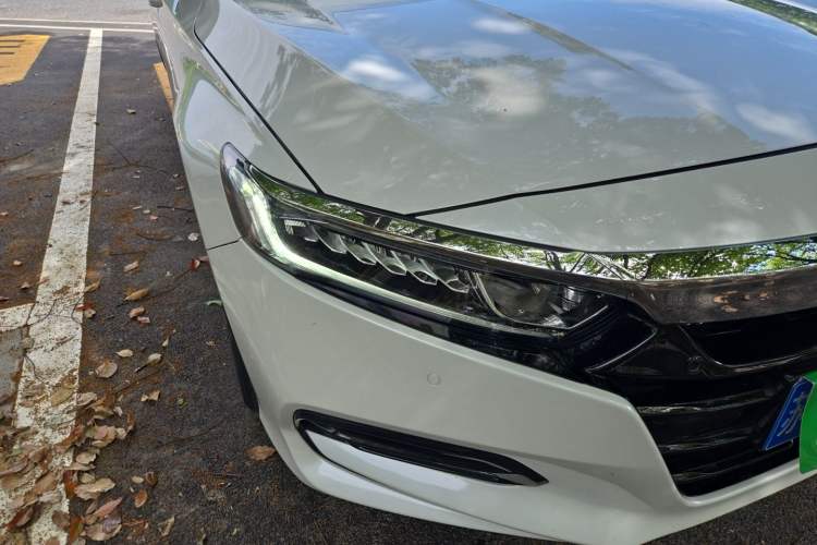 Used Honda Accord 2018 260TURBO Luxury Edition China VI Right Front Headlight