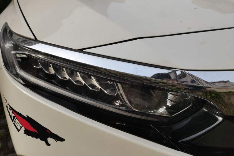 Used Honda Accord 2018 260TURBO Elite Edition China V Right Front Headlight