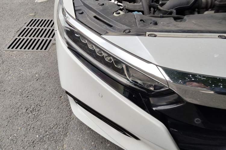 Used Honda Accord 2018 260TURBO Elite Edition China VI Right Front Headlight