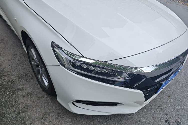 Used Honda Accord 2018 230TURBO Comfort Version National V Right Front Headlight