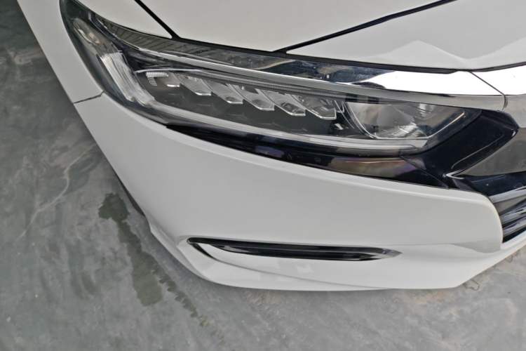 Used Honda Accord 2018 230TURBO Comfort Version National V Right Front Headlight