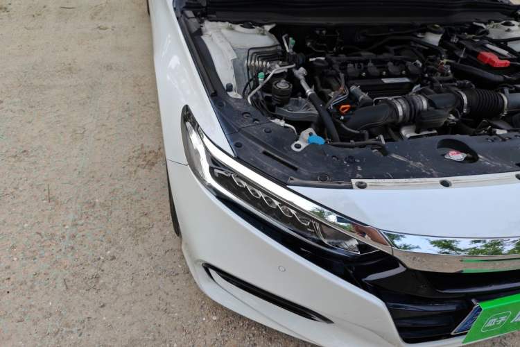 Used Honda Accord 2018 260TURBO Luxury Edition China VI Right Front Headlight