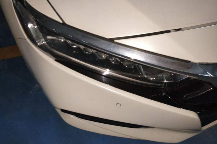 Used Honda Accord 2018 260TURBO Elite Edition China VI Right Front Headlight