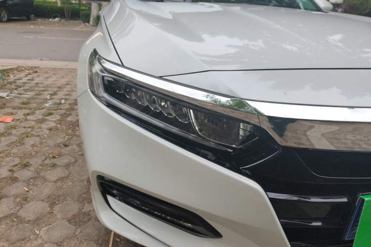 Used Honda Accord 2018 260TURBO Elite Edition China VI Right Front Headlight