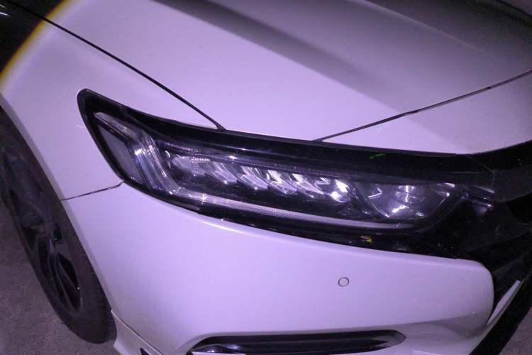 Used Honda Accord 2018 260TURBO Elite Edition China VI Right Front Headlight