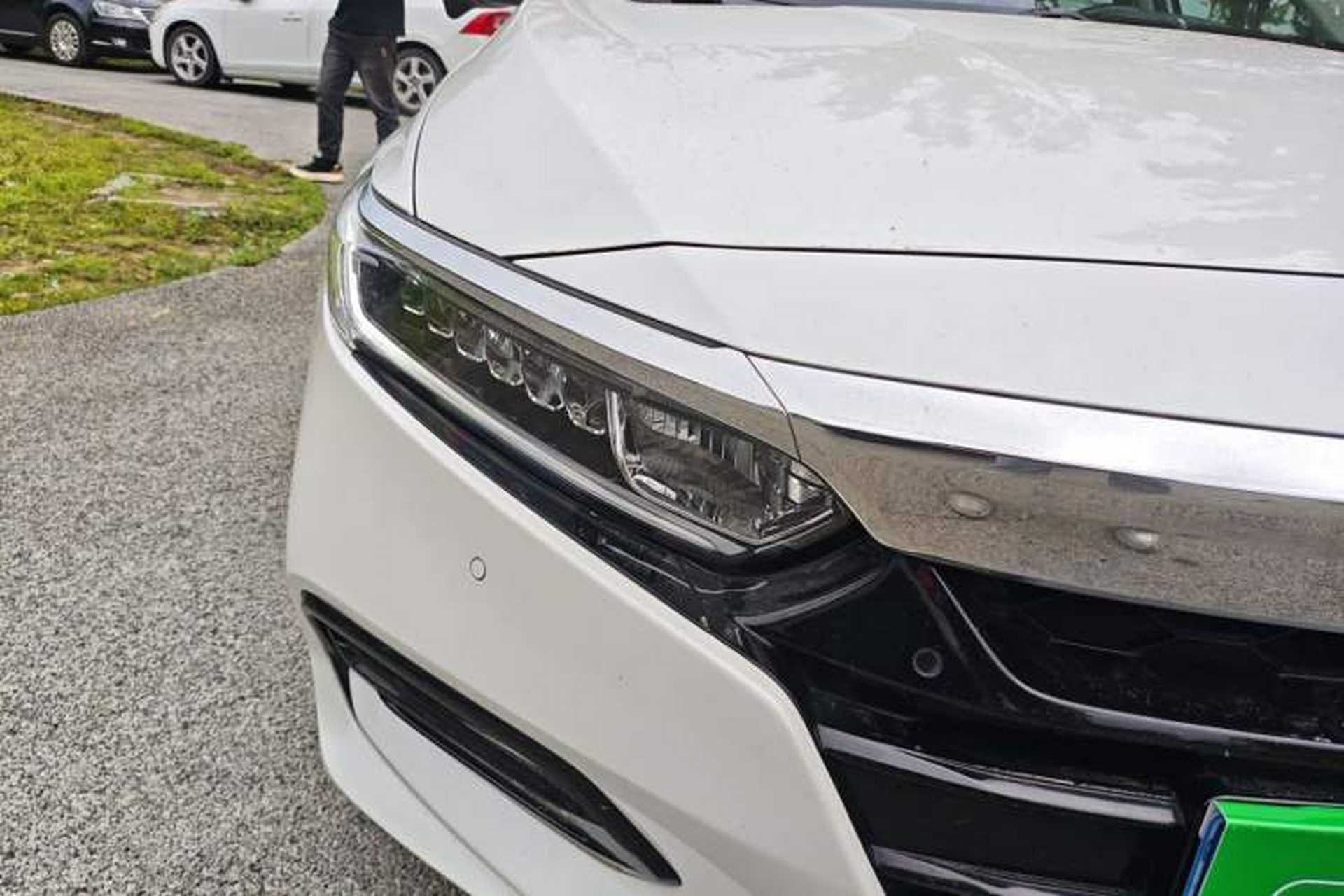 Used Honda Accord 2018 260TURBO Elite Edition China V Right Front Headlight
