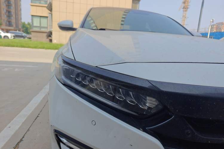 Used Honda Accord 2018 Rui·Hybrid 2.0L Rui Zhi Edition China VI Right Front Headlight