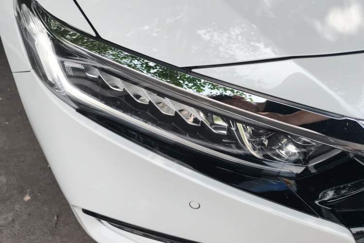 Used Honda Accord 2018 260TURBO Prestige Edition China VI Right Front Headlight