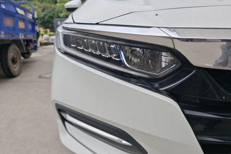Used Honda Accord 2018 Rui·Hybrid 2.0L Rui Ku Edition China VI Right Front Headlight