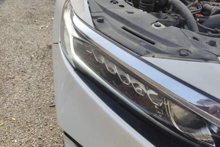 Used Honda Accord 2018 260TURBO Elite Edition China V Right Front Headlight